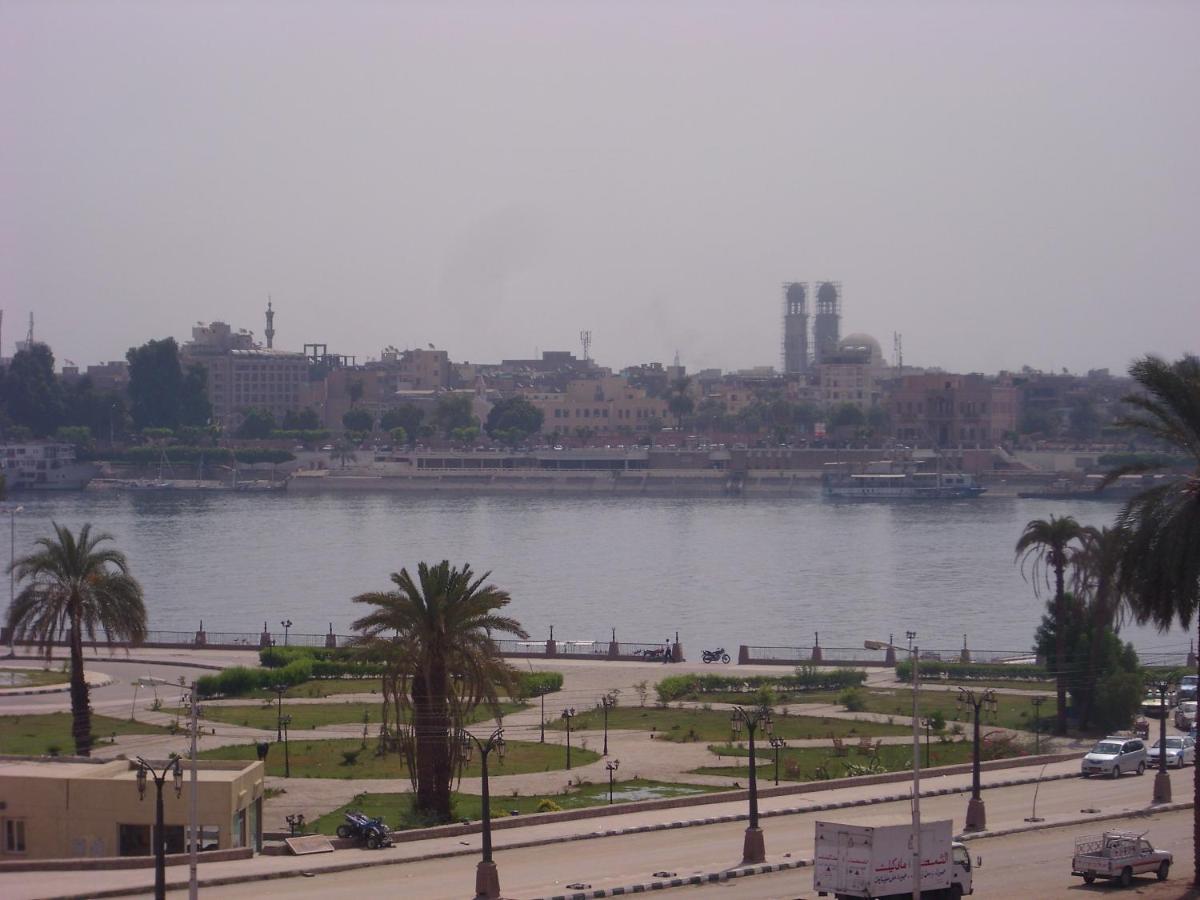 Ramsess Hostel Luxor Exterior foto